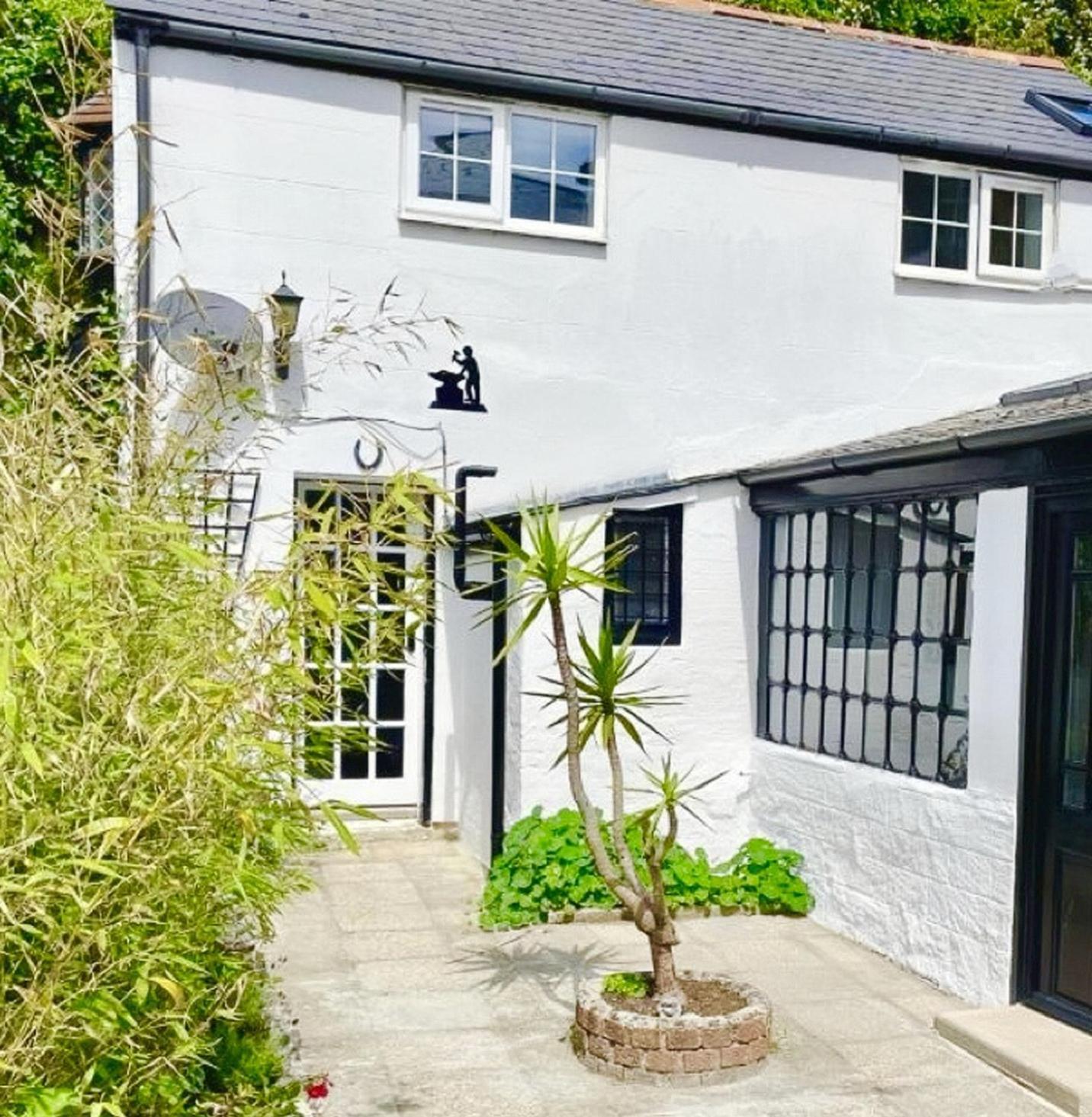 The Old Smithy Villa Ventnor Bagian luar foto
